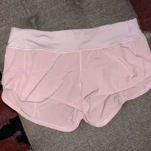 Lululemon speed up shorts 2.5 inch